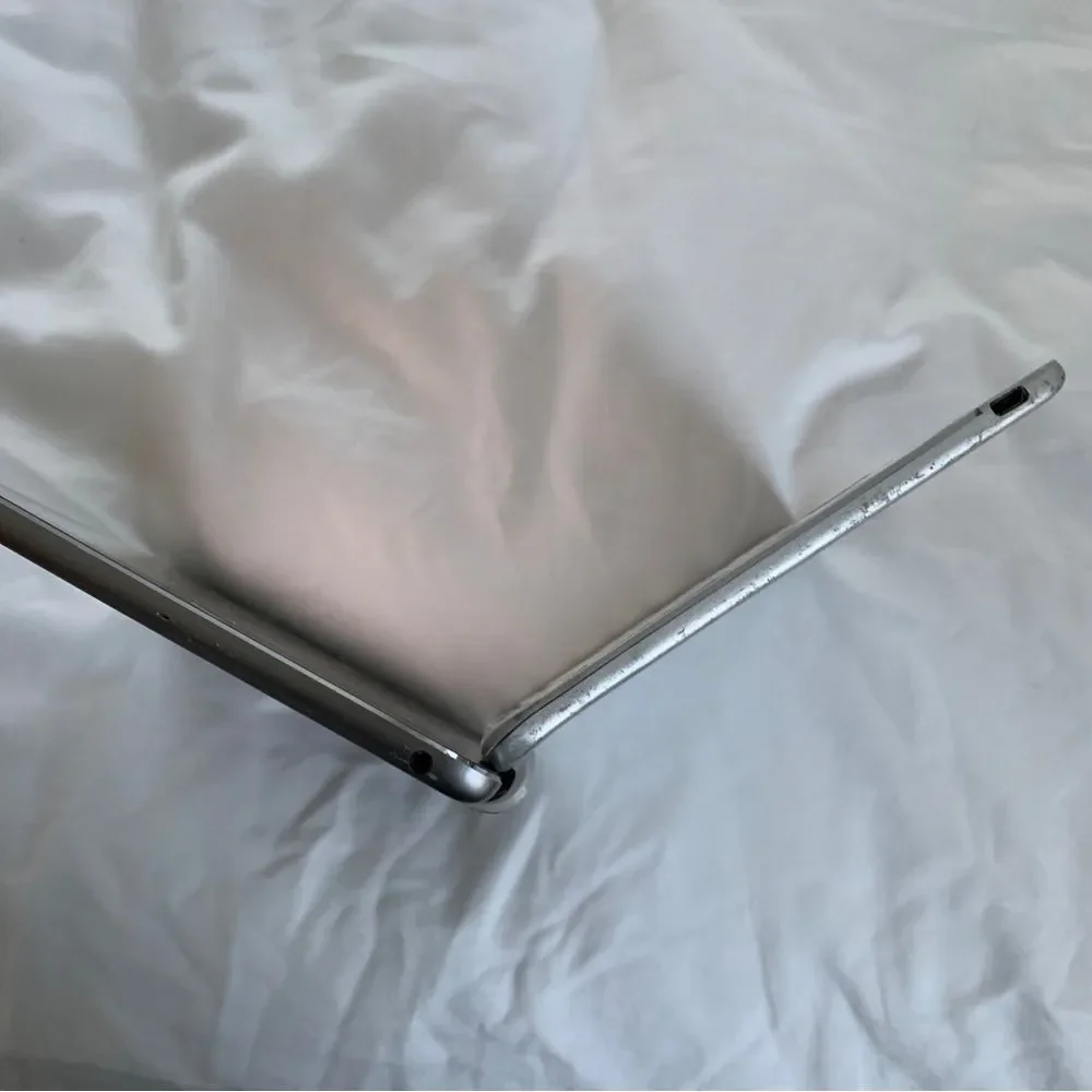 ZAGG Book Keyboard‎ and Case for iPad mini 2 or 3 White Silver